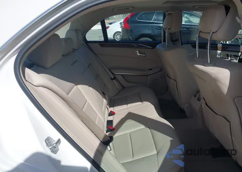 2014 Mercedes-Benz E 350 из США, поврежденный, VIN WDDHF5KB9EA963936